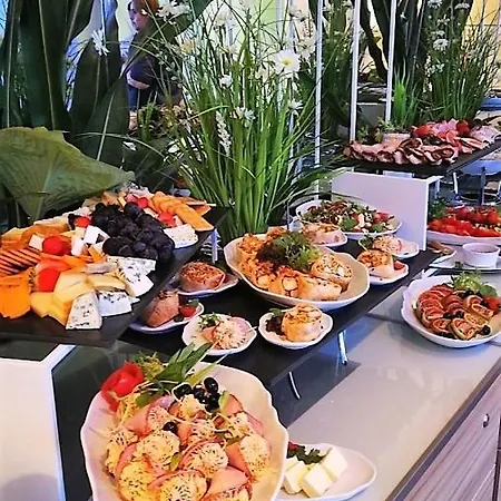 Garden 3*
