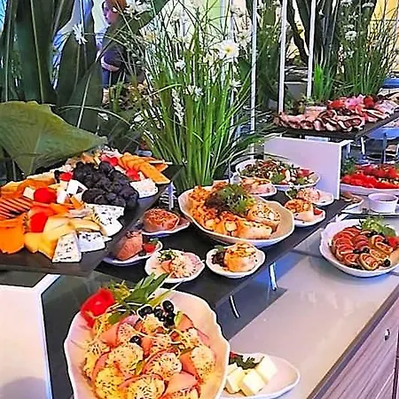 Garden 3*
