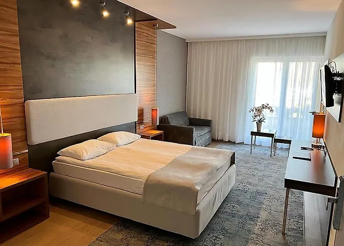 Garden Kompleks wypoczynkowy 3*